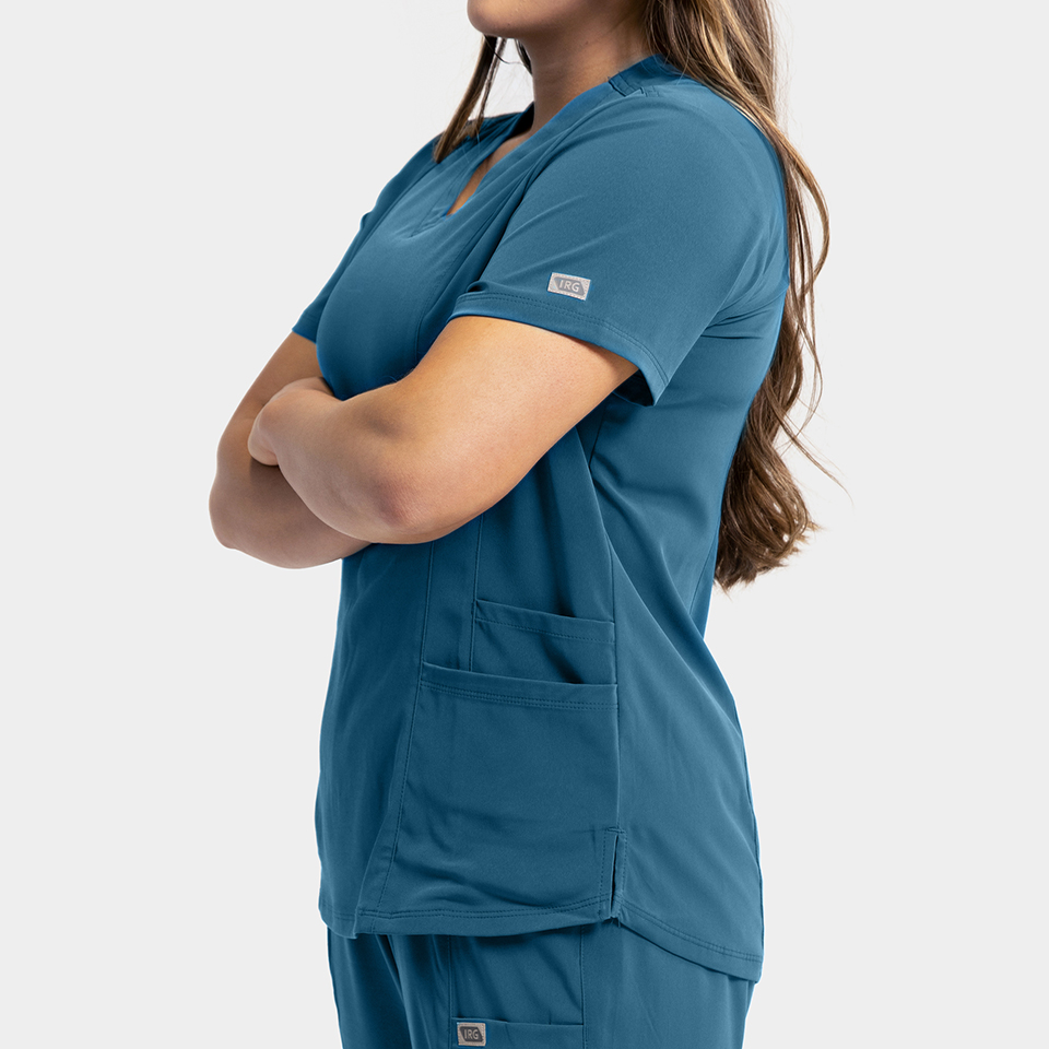 Women's Double Pocket V-Neck Top - Image 11